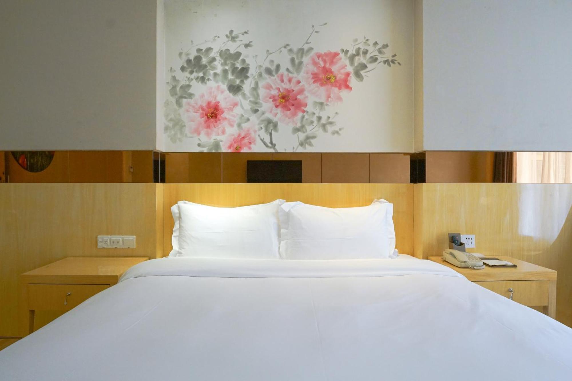 Paco Hotel Ouzhuang Metro Guangzhou-Free Shuttle To Canton Fair Exterior foto
